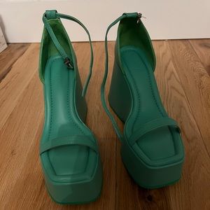 Schutz Mazda Nappa Leather Sandal Green